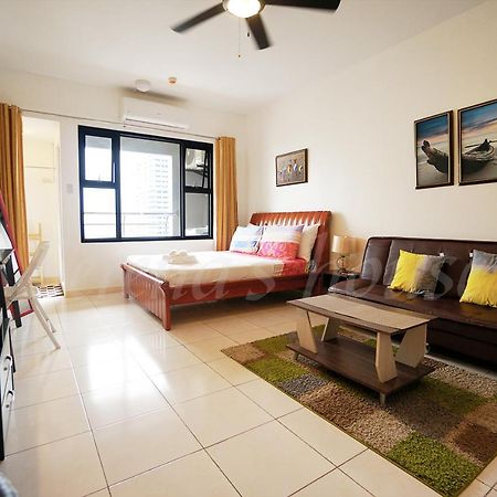 Serena'S House Malate Манила Экстерьер фото